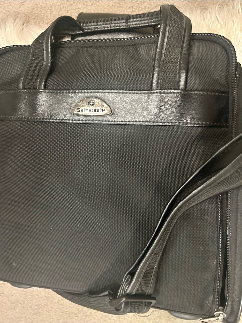 💕💕💕Iconic Samsonite Laptop Bag